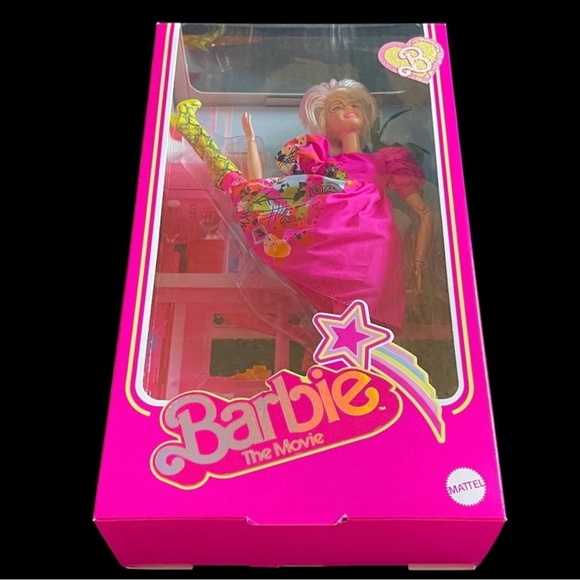 Barbie The Movie Weird Barbie Kate McKinnon Mattel Barbie Doll Limited Edition - Picture 4 of 10